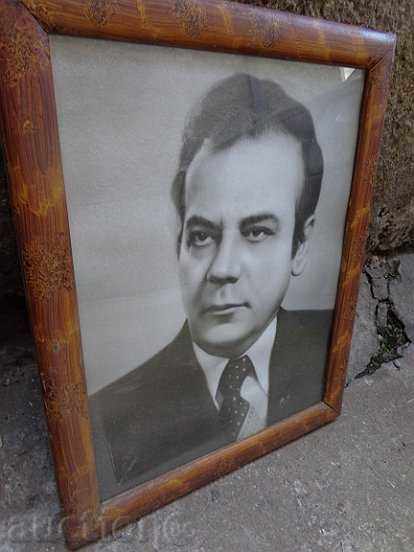 Sat photo framed, portrait, poster, propaganda - 6 Sat photo framed, portrait, poster, propaganda - 6