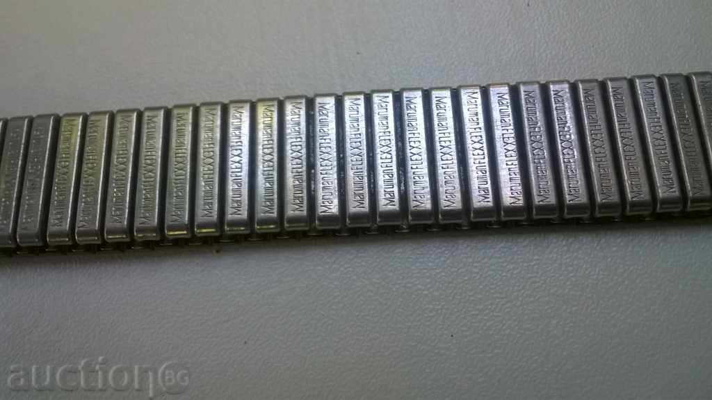 Delivery of an old clock wrist strap