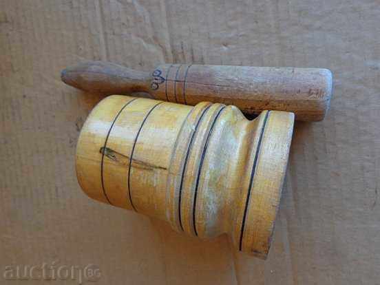 Auction Old wooden mortar with hammer, mortar, wooden Auction Old wooden mortar with hammer, mortar, wooden