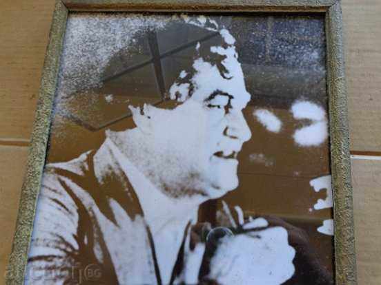 Soch picture in frame, portrait of Georgi Dimitrov with price 30.00 BGN | € 15.34 Soch picture in frame, portrait of Georgi Dimitrov with price 30.00 BGN | € 15.34
