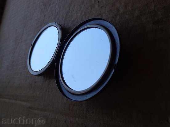 An old powder, a stone mirror, a jewel - 6 An old powder, a stone mirror, a jewel - 6