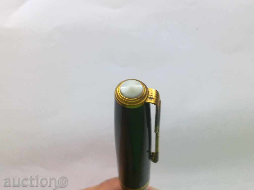 Pen Leningrad with price 15.00 BGN | € 7.67 Pen Leningrad with price 15.00 BGN | € 7.67