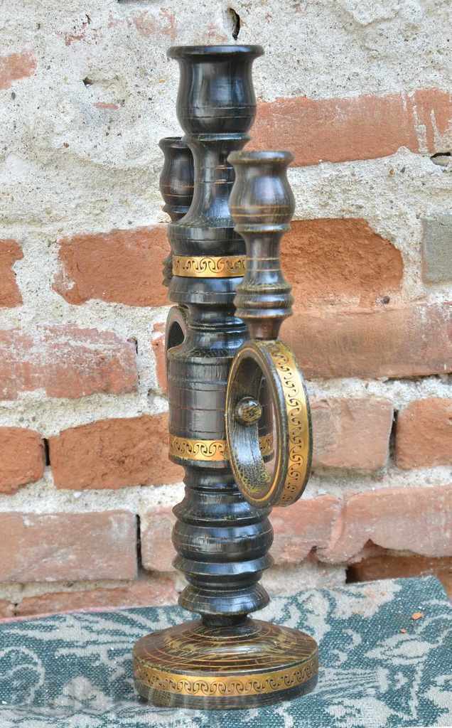 Triple ξύλο κηροπήγιο με τιμή € 3.58 | 7.00 BGN Triple ξύλο κηροπήγιο με τιμή € 3.58 | 7.00 BGN