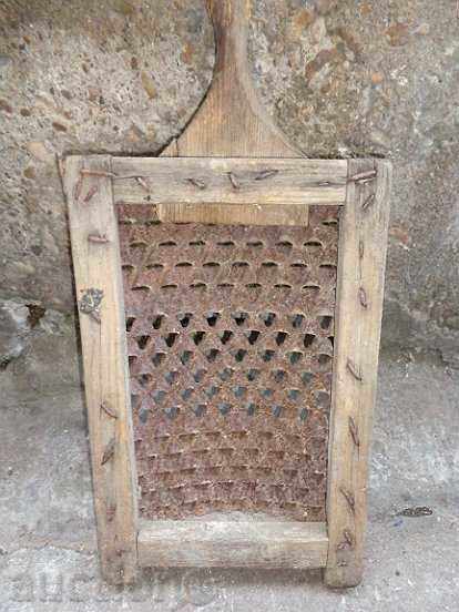 Old grater from the beginning of the twentieth century, primitive with price 64.00 BGN | € 32.72 Old grater from the beginning of the twentieth century, primitive with price 64.00 BGN | € 32.72