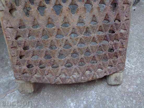 Old grater from the beginning of the twentieth century, primitive - 5 Old grater from the beginning of the twentieth century, primitive - 5