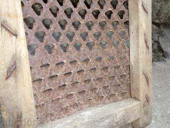 Old grater from the beginning of the twentieth century, primitive - 7 Old grater from the beginning of the twentieth century, primitive - 7