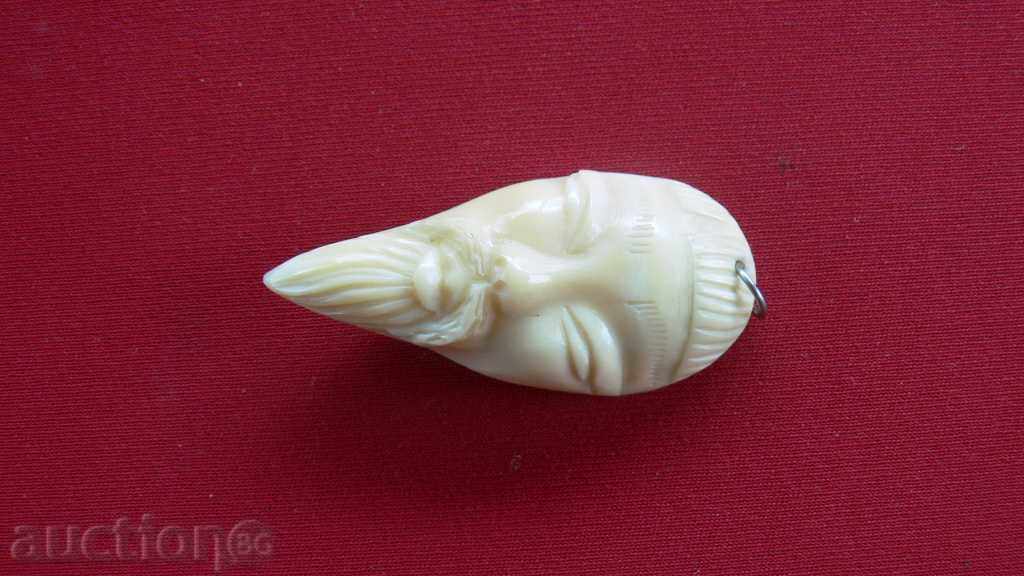 Delivery of Tooth amulet tooth Delivery of Tooth amulet tooth