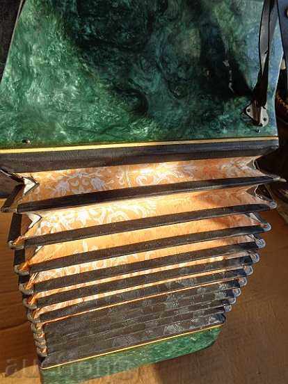 Τα μικρά παιδιά ακορντεόν, μουσικά όργανα, παιχνίδια - 7 Τα μικρά παιδιά ακορντεόν, μουσικά όργανα, παιχνίδια - 7