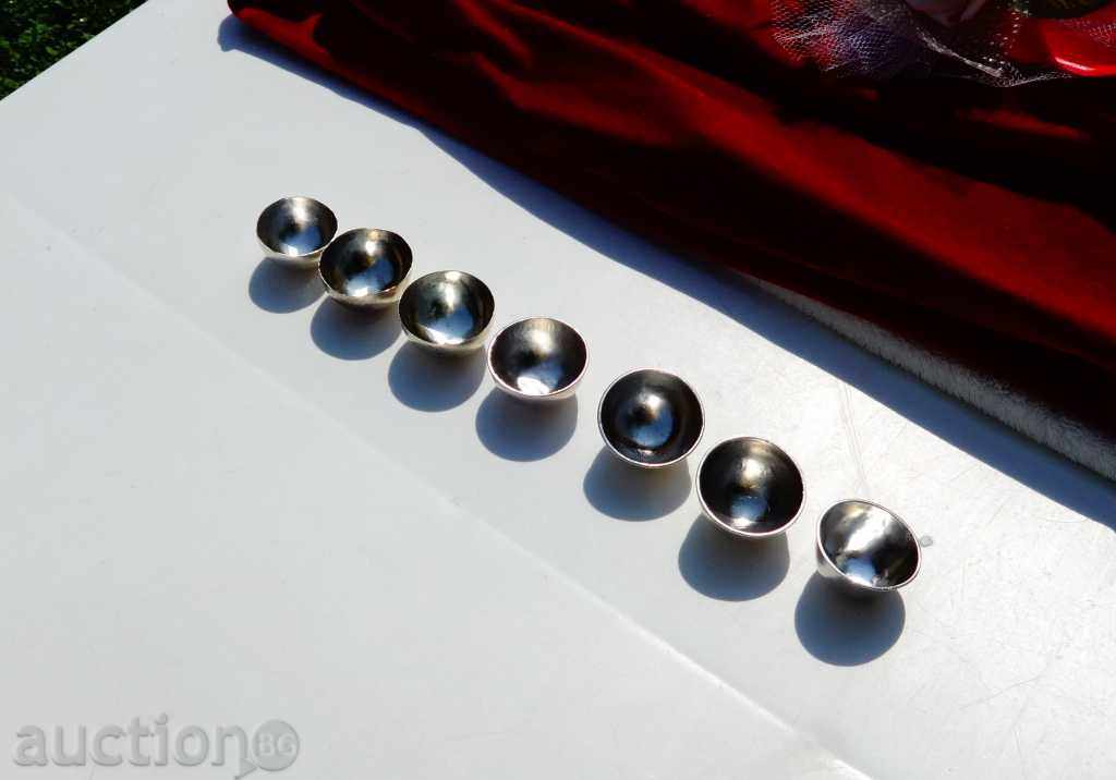 Livrarea Elemente din argint 925, semisfere, total 56 gr Livrarea Elemente din argint 925, semisfere, total 56 gr