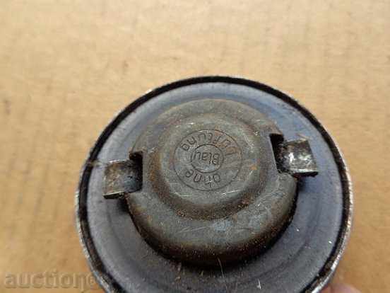 Livrarea Două capace pentru rezervorul de motocicletă, motor