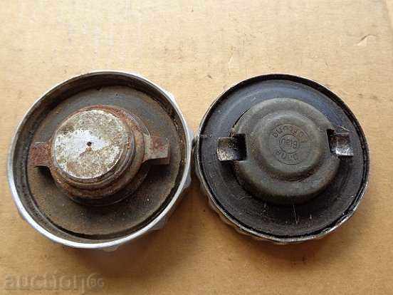 Two tank caps on a motorcycle, a motorcycle - 5