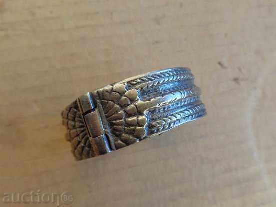Auction  Renaissance silver bracelet, jewelry, jewelry