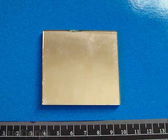 Oglindă cosmetică de damă - 1950-1960 cu preț € 1.50 | 2.93 BGN