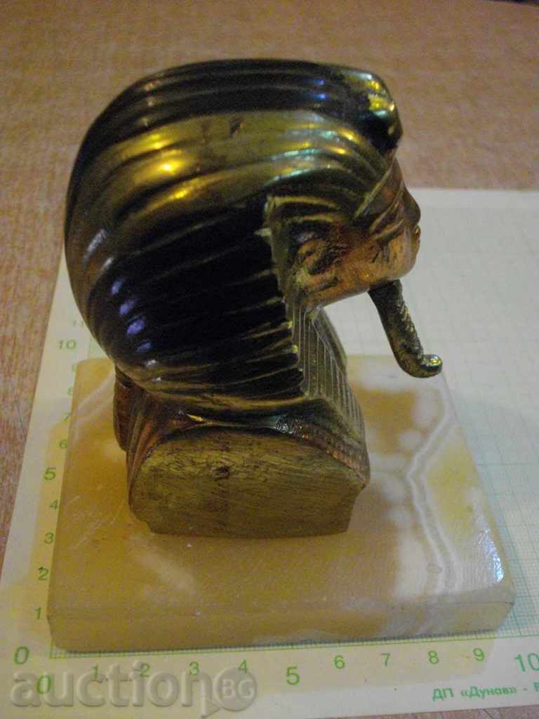 Pharaoh's head of bronze with price 25.00 BGN | € 12.78 Pharaoh's head of bronze with price 25.00 BGN | € 12.78