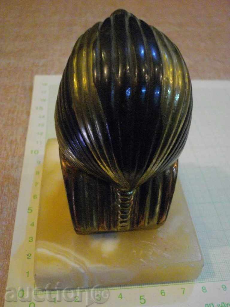 Auction Pharaoh's head of bronze Auction Pharaoh's head of bronze