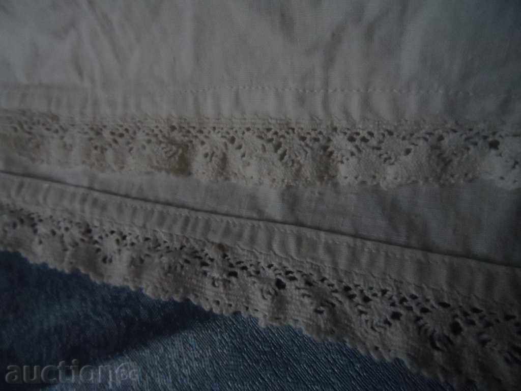 Delivery of old skirt with lace Delivery of old skirt with lace