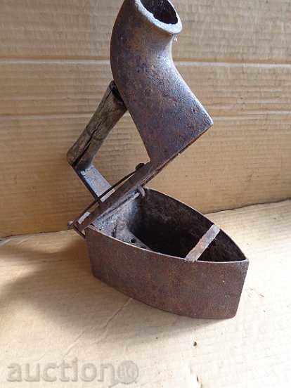 Auction Old English grilled iron with chimney Auction Old English grilled iron with chimney