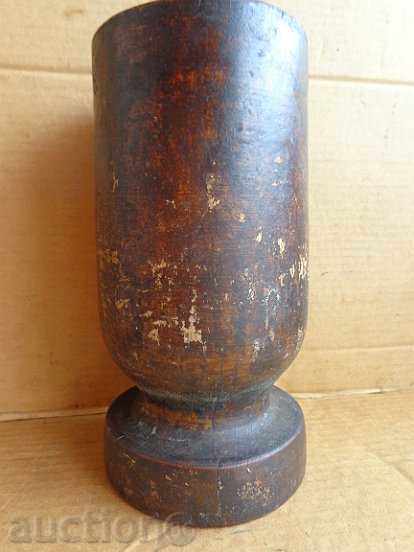 Old wood chiller, mortar, wooden, kettle, cork with price 39.00 BGN | € 19.94 Old wood chiller, mortar, wooden, kettle, cork with price 39.00 BGN | € 19.94