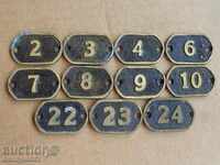 Лот бронзови табелки 11 броя с номера номер табелка табела