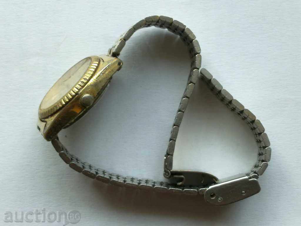 Radiant ρολόι με τιμή 8.00 BGN | € 4.09 Radiant ρολόι με τιμή 8.00 BGN | € 4.09