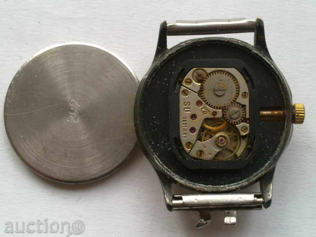 Clock Lucch with price 10.00 BGN | € 5.11 Clock Lucch with price 10.00 BGN | € 5.11