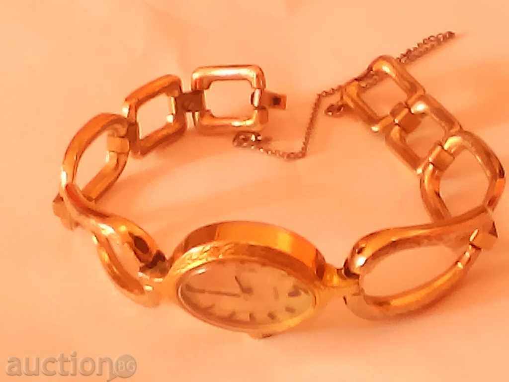 Sexy ladies' gilding SGP works perfectly with price 80.00 BGN | € 40.90 Sexy ladies' gilding SGP works perfectly with price 80.00 BGN | € 40.90