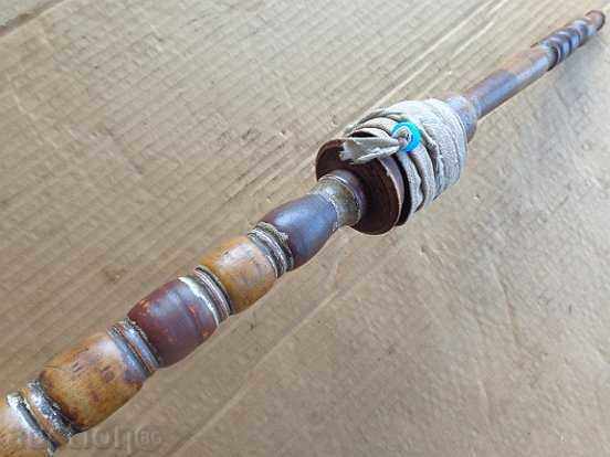 Παλιά ξύλινη ρόκα, ξύλινη, καδέλα με τιμή 46.00 BGN | € 23.52