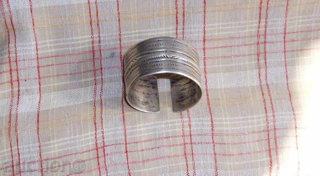 Аукцион Берберска гривна - сребро