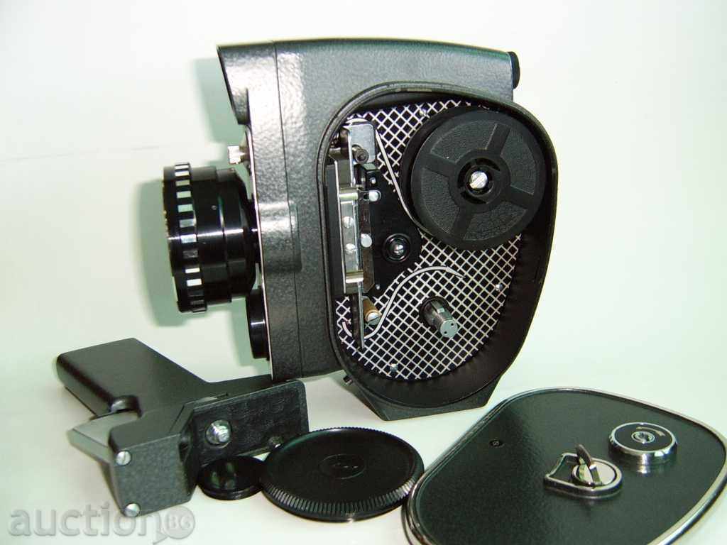 Livrarea Cameră cinema Quartz 2M, 8 mm. Livrarea Cameră cinema Quartz 2M, 8 mm.