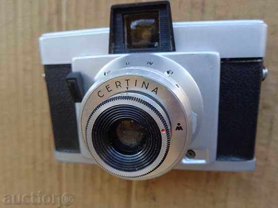 Δημοπρασία Γερμανική φωτογραφική μηχανή "CERTINA" με θήκη, φωτογραφία Δημοπρασία Γερμανική φωτογραφική μηχανή "CERTINA" με θήκη, φωτογραφία