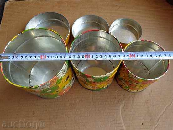 Auction  Lot of Romanian tin boxes, box, toy