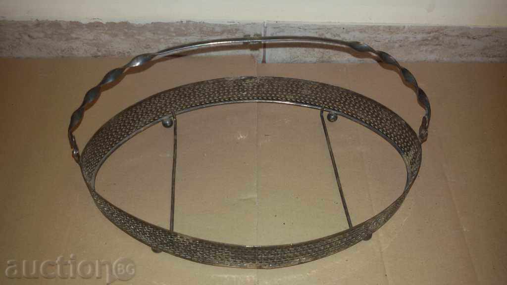 кошничка бомбониера с цена 21.00 лв. | € 10.74 кошничка бомбониера с цена 21.00 лв. | € 10.74