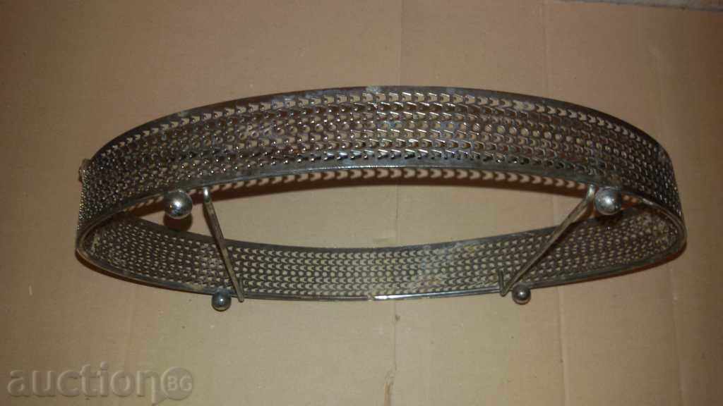 Доставка на кошничка бомбониера Доставка на кошничка бомбониера