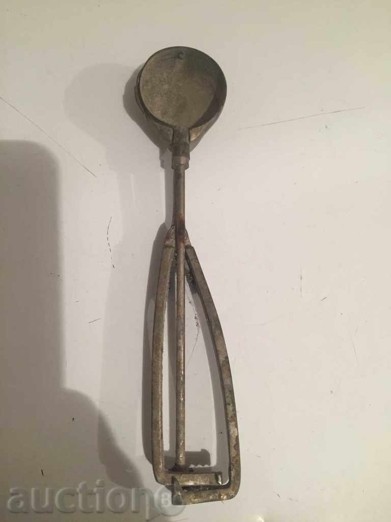 стара лъжица за сладолед