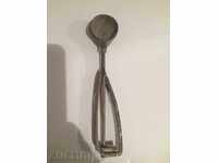 lingura vechi pentru inghetata