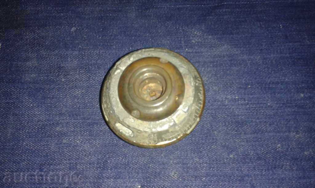 A projectile detonator