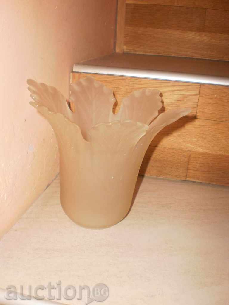 Replacement glass for lampshade, new with price 4.00 BGN | € 2.05