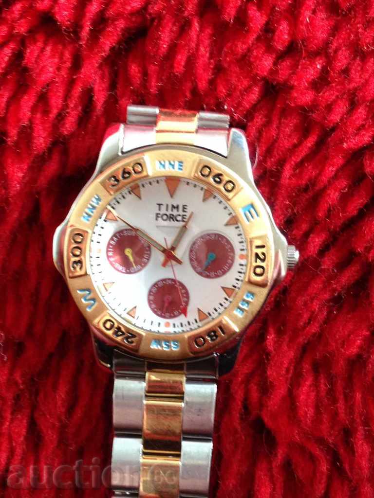 QUARTER CASE with price 79.00 BGN | € 40.39 QUARTER CASE with price 79.00 BGN | € 40.39