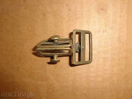 Bronze clasps, belt, belt, belt, belt - 5 Bronze clasps, belt, belt, belt, belt - 5