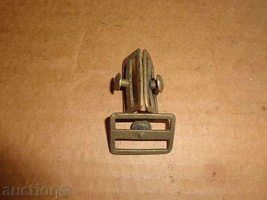 Bronze clasps, belt, belt, belt, belt - 6 Bronze clasps, belt, belt, belt, belt - 6