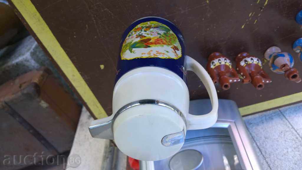 5619. BEAUTIFUL THERMOS with price 10.00 BGN | € 5.11 5619. BEAUTIFUL THERMOS with price 10.00 BGN | € 5.11