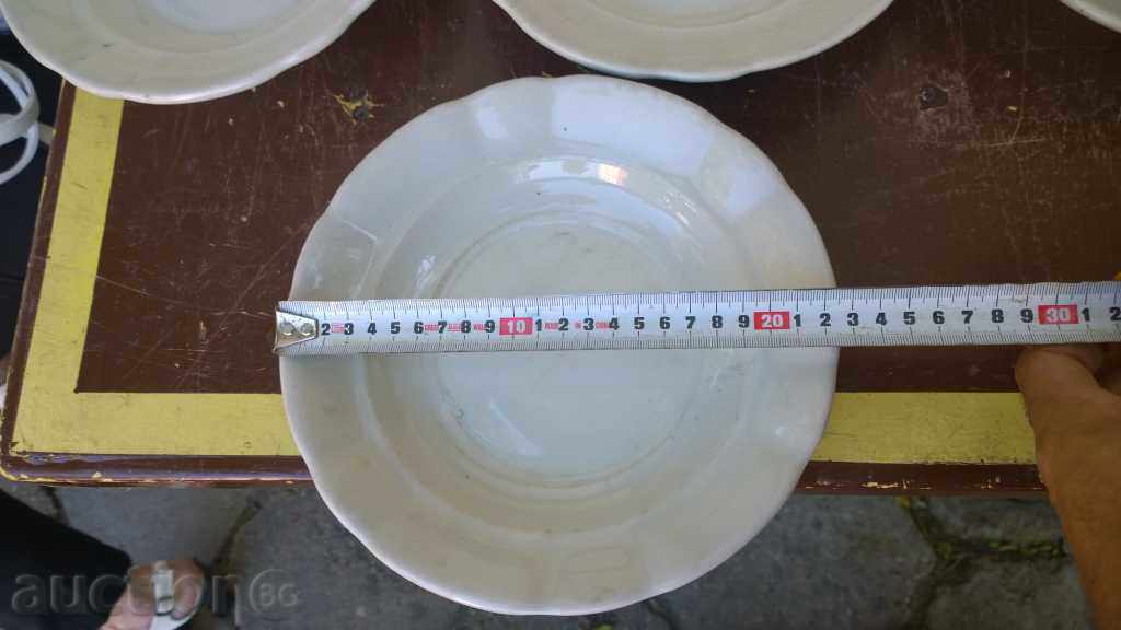 Delivery of 5637. SERVICE CHINI STAR BULGARIAN PORCELAIN Delivery of 5637. SERVICE CHINI STAR BULGARIAN PORCELAIN