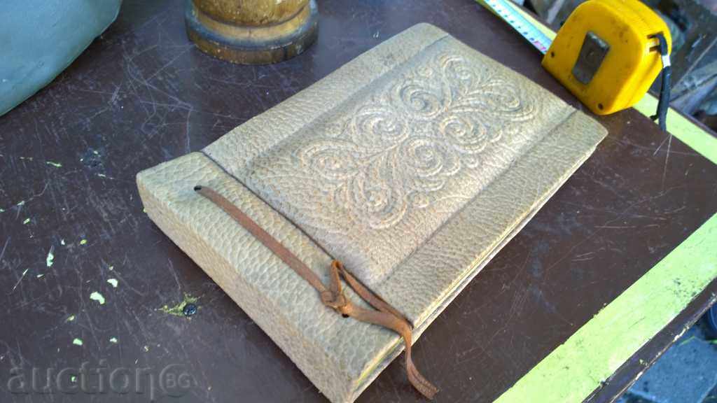 Auction 5701. STAR ALBUM WITH LEATHER STICK NOT USED Auction 5701. STAR ALBUM WITH LEATHER STICK NOT USED