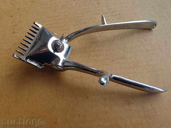 Παλιά γερμανική μηχανές χειροκίνητη μηχανή, ξυράφι με τιμή 25.00 BGN | € 12.78