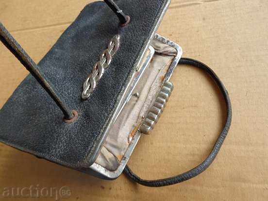 Delivery of Old ladies handbag early twentieth century, wallet, wallet Delivery of Old ladies handbag early twentieth century, wallet, wallet