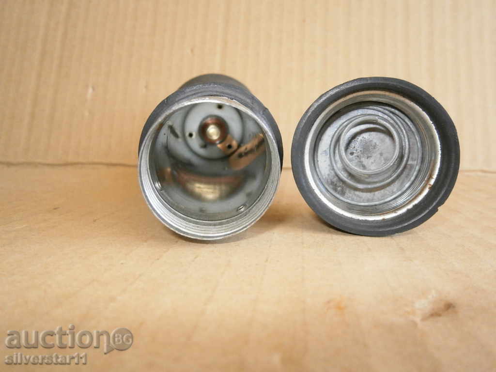 Delivery of old rubber waterproof flashlight WORKING flashlight Delivery of old rubber waterproof flashlight WORKING flashlight