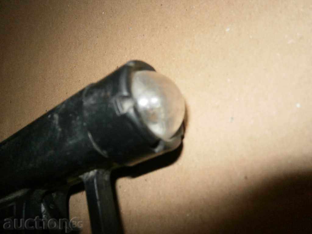 gun flashlight with price 31.00 BGN | € 15.85