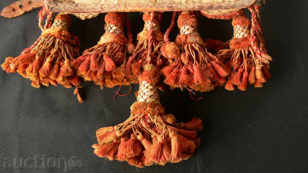 Delivery of GREAT OLD HORSE SCRAPER Delivery of GREAT OLD HORSE SCRAPER