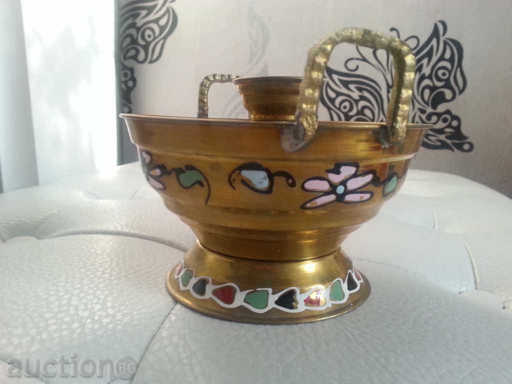 Δημοπρασία Oriental Δικαστήριο, ζάχαρη, σοκολάτες Δημοπρασία Oriental Δικαστήριο, ζάχαρη, σοκολάτες