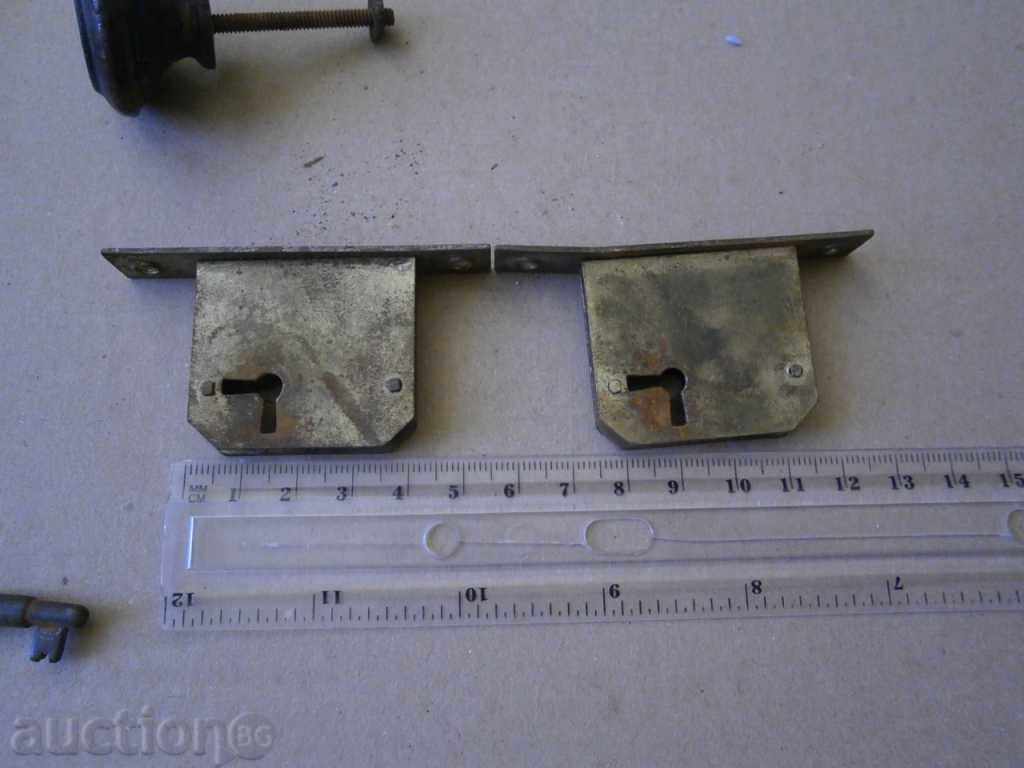 Delivery of BRAKE lot lock latches for chest of drawers Delivery of BRAKE lot lock latches for chest of drawers